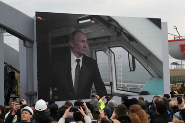 Tổng thống Putin công bố tham vọng lớn về hệ thống đường sắt cao tốc Nga