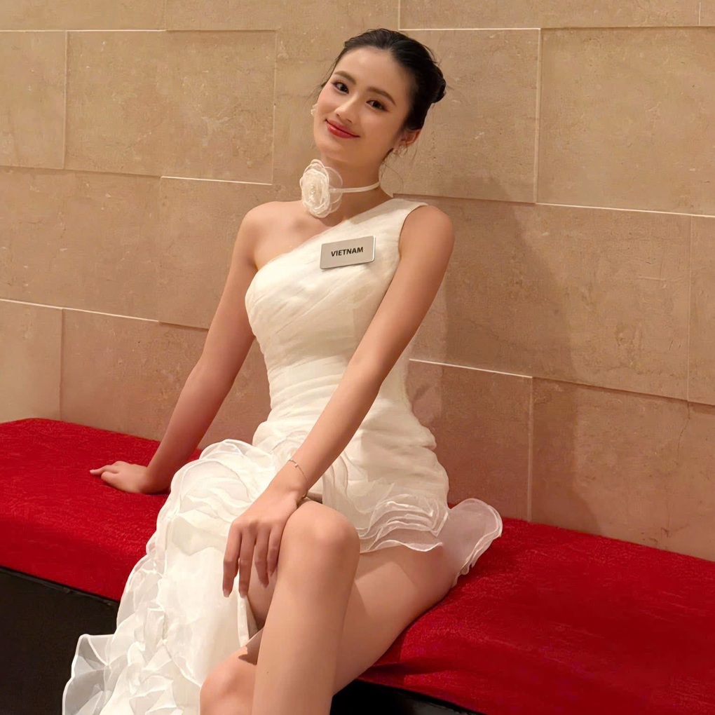 Ý Nhi “trắng tay” các giải phụ trước chung kết Hoa hậu Thế giới 2025 - 1 Ý Nhi “trắng tay” các giải phụ trước chung kết Hoa hậu Thế giới 2025 - 1