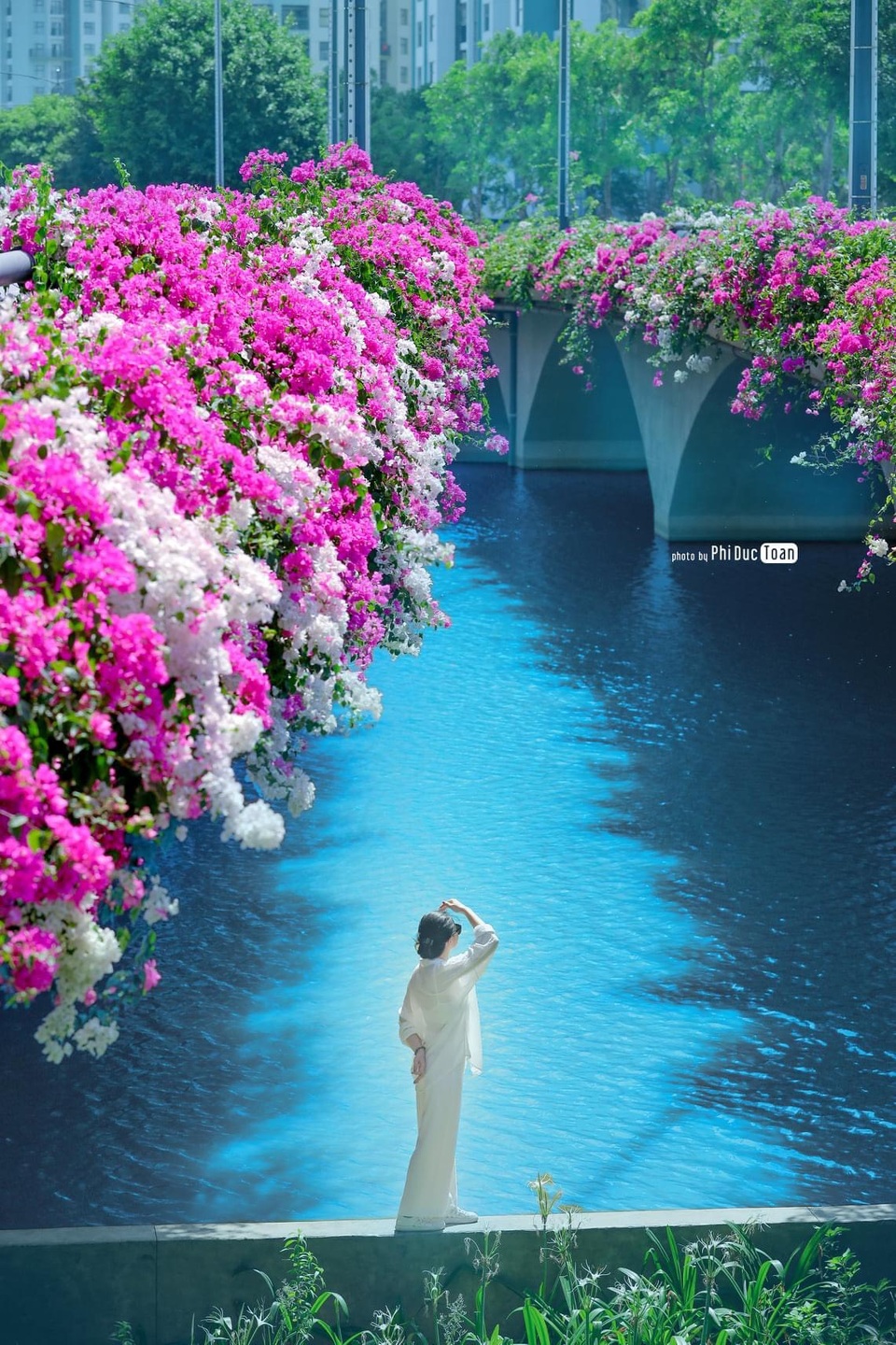Những hình ảnh check-in “siêu chất” tại Ecopark gây “bão” cộng đồng mạng - 3 Những hình ảnh check-in “siêu chất” tại Ecopark gây “bão” cộng đồng mạng - 3