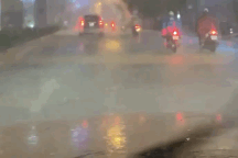 12 điều lưu ý khi lái xe trong mùa mưa bão