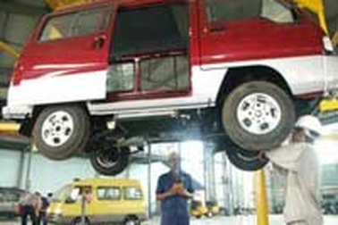 Chỉ có 2/12 doanh nghiệp ô tô đạt tiêu chuẩn 