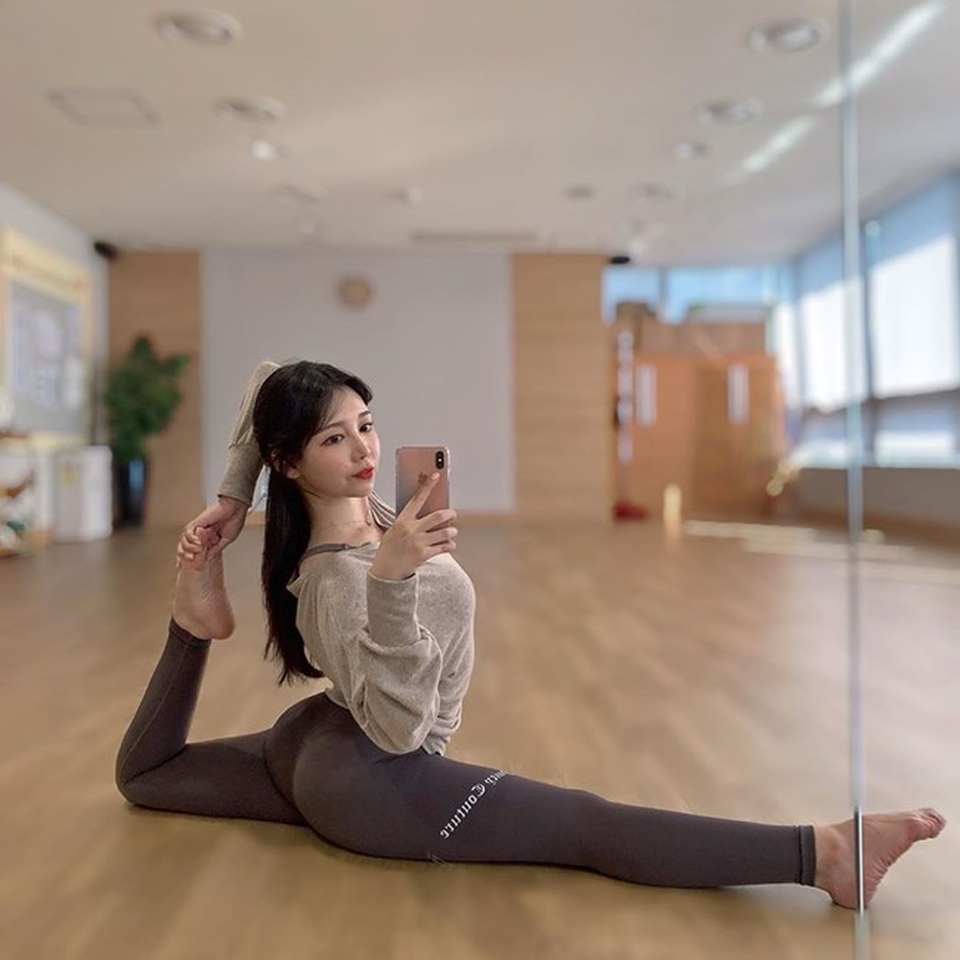 3 cô giáo yoga xinh nhất xứ Hàn được ví như người không xương - 20 3 cô giáo yoga xinh nhất xứ Hàn được ví như người không xương - 20