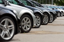 Ô tô đua nhau giảm giá, khuyến mại, nhiều xe mới rục rịch ra mắt