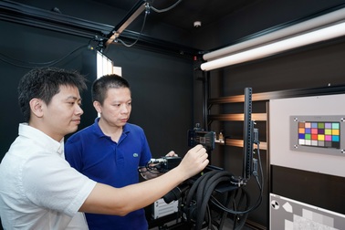 Vsmart lên tiếng về tranh cãi “nguồn gốc” điện thoại Vsmart Live