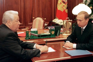 Putin “đổi dòng” vào thập niên 1990 và biến cố đánh bom chung cư Nga