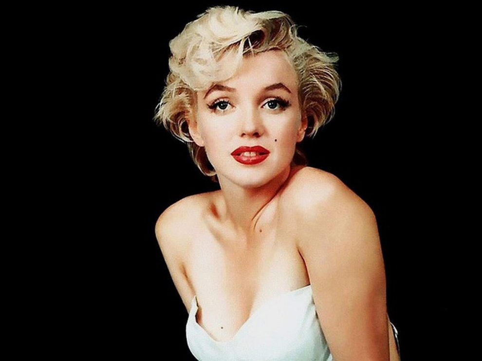 Câu chuyện buồn sau khoảnh khắc tốc váy kinh điển của Marilyn Monroe - 7 Câu chuyện buồn sau khoảnh khắc tốc váy kinh điển của Marilyn Monroe - 7