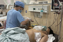 Vụ xe Thành Bưởi gây tai nạn làm chết 4 người: 2 bệnh nhân tiên lượng nặng