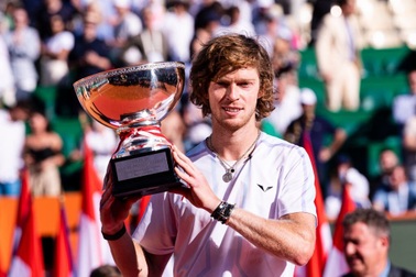 Andrey Rublev lần đầu vô địch Monte Carlo