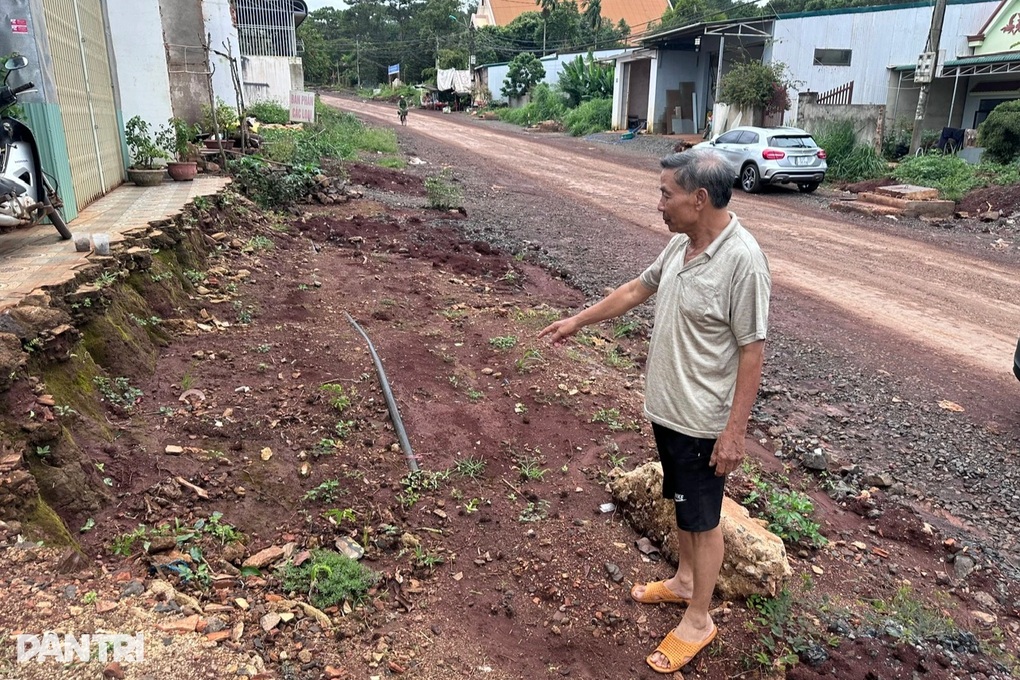 Loạt dự án đụng đâu vướng đấy do chờ... giá đất - 2 Loạt dự án đụng đâu vướng đấy do chờ... giá đất - 2