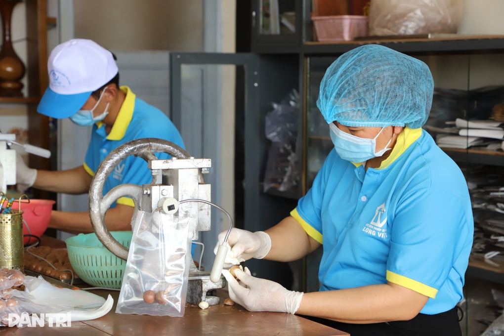 Quả nữ hoàng, hạt tỷ đô nhảy giá từng ngày  - 4