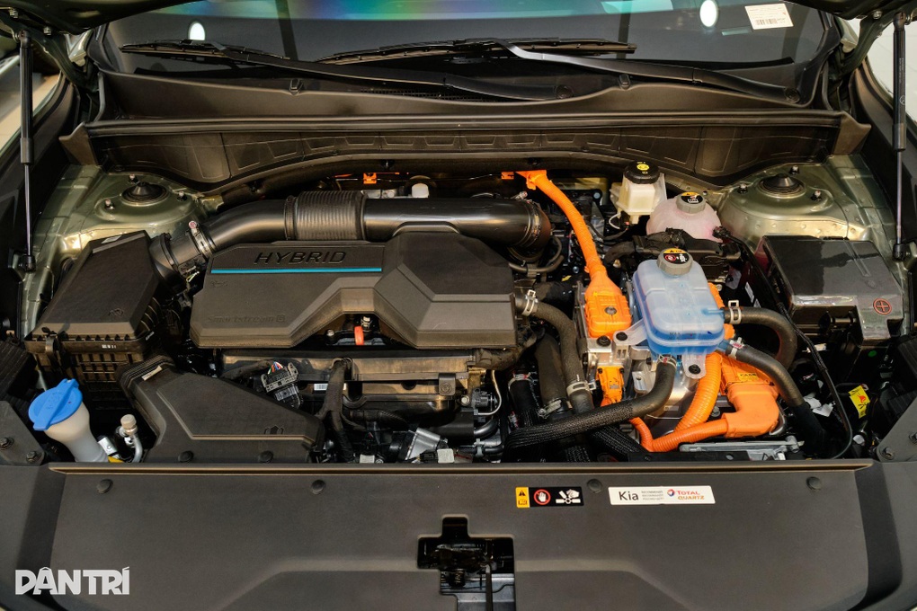 Ngoài ăn xăng như ngửi, Kia Sorento PHEV có gì khi đắt gần bằng GLC 200 - 33 Ngoài ăn xăng như ngửi, Kia Sorento PHEV có gì khi đắt gần bằng GLC 200 - 33