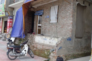 Kháng nghị bản án có dấu hiệu vi phạm pháp luật của Tòa án Long Biên