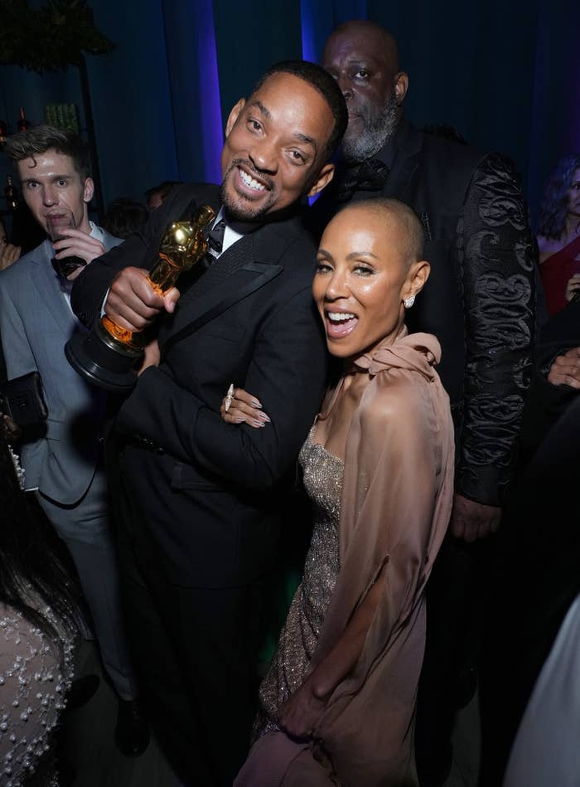 Vợ Will Smith nói gì về tin đồn rạn nứt sau cái tát chấn động Oscar 2022 - 4 Vợ Will Smith nói gì về tin đồn rạn nứt sau cái tát chấn động Oscar 2022 - 4