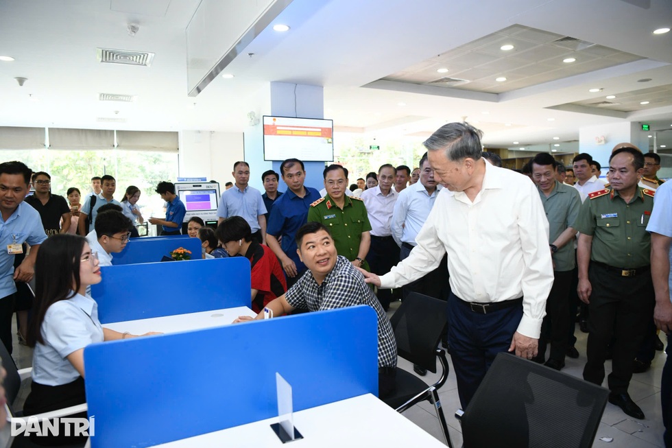 Tổng Bí thư Tô Lâm: Lấy hiệu quả phục vụ nhân dân là mục tiêu cao nhất - 2