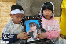 "Hai năm nay, đến manh áo mới tôi cũng chưa mua nổi cho các cháu"