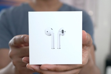 Consumer Report đánh giá tai nghe Samsung Galaxy Buds tốt hơn Airpods