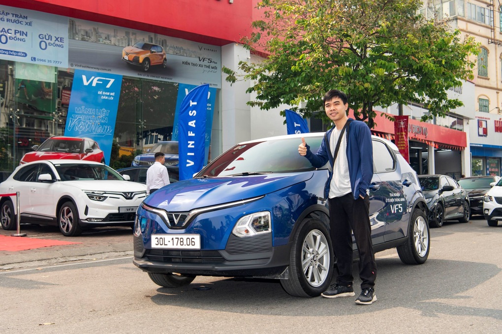 Lái thử VF 5 Plus, nhiều người yêu thích xe điện - 1 Lái thử VF 5 Plus, nhiều người yêu thích xe điện - 1