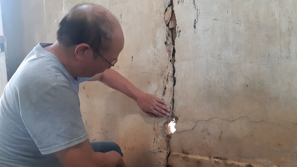 Thi công dự án BOT làm nứt nhà dân, chủ đầu tư chối trách nhiệm tại Đắk Lắk - 3 Thi công dự án BOT làm nứt nhà dân, chủ đầu tư chối trách nhiệm tại Đắk Lắk - 3