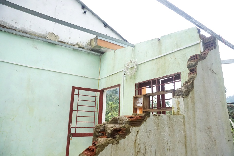 Chòng chành vượt sông dữ tìm con chữ - 10