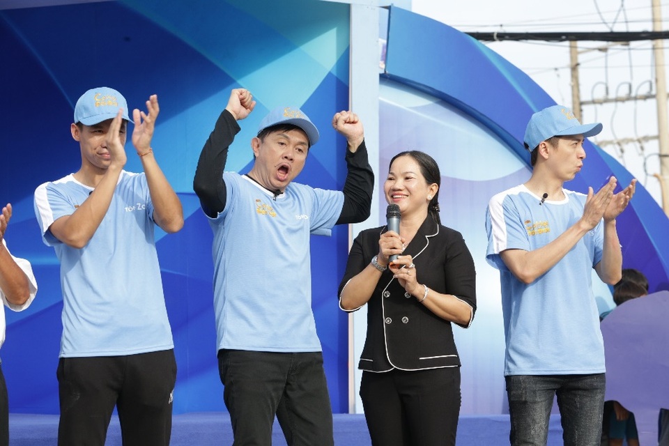 Tôn Zacs: Hướng tới mục tiêu phát triển một cộng đồng mạnh và khỏe - 3 Tôn Zacs: Hướng tới mục tiêu phát triển một cộng đồng mạnh và khỏe - 3