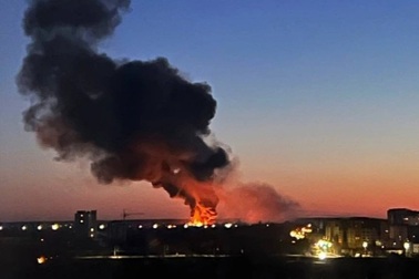 Ukraine nói Nga không kích hàng loạt thành phố