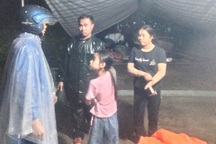 Sơ tán hơn 500 người trong đêm để phòng tránh sạt lở đất