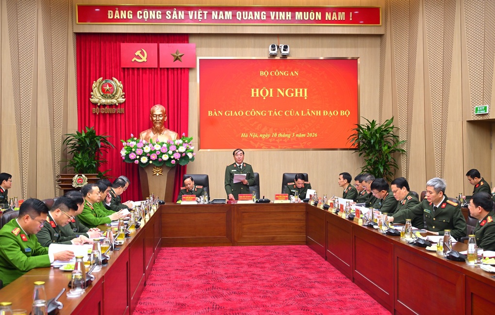 Thượng tướng Trần Quốc Tỏ bàn giao công tác Thứ trưởng Bộ Công an - 1 Thượng tướng Trần Quốc Tỏ bàn giao công tác Thứ trưởng Bộ Công an - 1