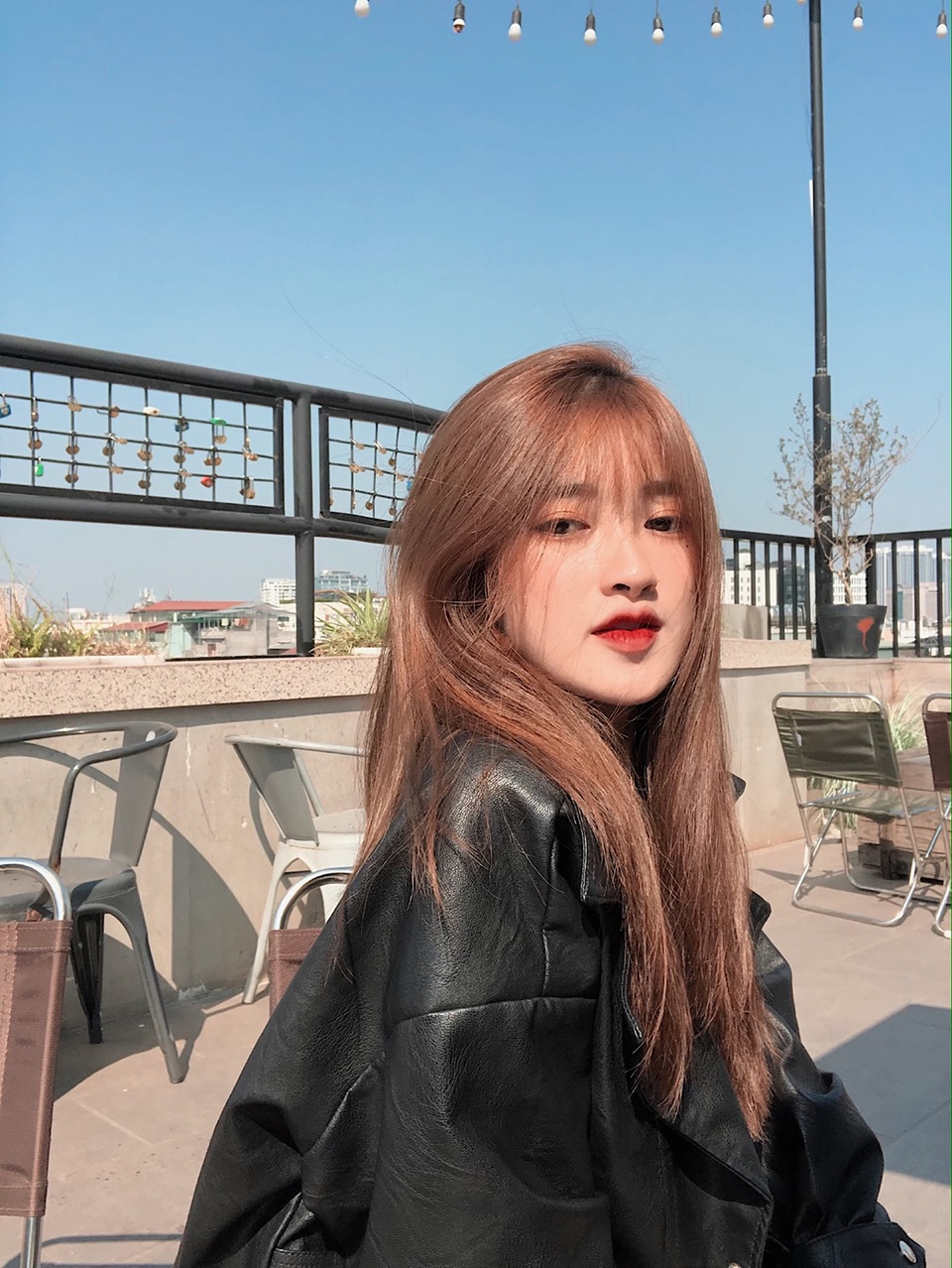 Xuất hiện bản sao “hot girl trà sữa” xinh như kẹo ngọt - 6