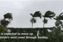 Siêu bão “quái vật” đổ bộ vào Mỹ, ít nhất 4 người chết