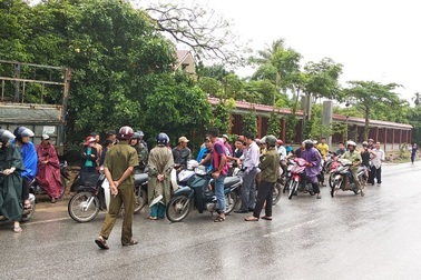Vụ hai đối tượng bỏ lại hàng trăm kg ma túy đá: Xác định danh tính nghi phạm bỏ trốn