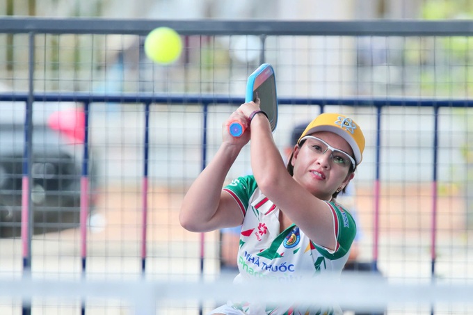 VĐV Huyền Trang: Cả nhà tôi rất háo hức tham gia giải pickleball Dân trí - 4 VĐV Huyền Trang: Cả nhà tôi rất háo hức tham gia giải pickleball Dân trí - 4