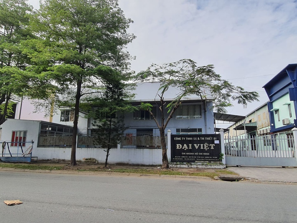 TPHCM: Phát hiện kho hóa chất khủng hơn 365 tấn có nguy cơ cháy, nổ - 1 TPHCM: Phát hiện kho hóa chất khủng hơn 365 tấn có nguy cơ cháy, nổ - 1