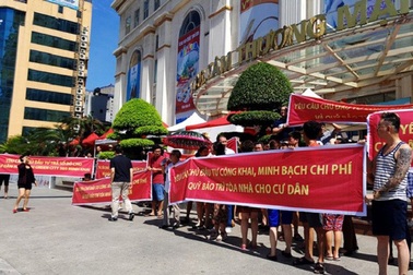 Vì sao Hà Nội khó quản lý nhà chung cư?