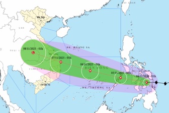 Bão Kalmaegi rất mạnh, có thể gây mưa dông lớn vùng Quảng Trị - Đắk Lắk