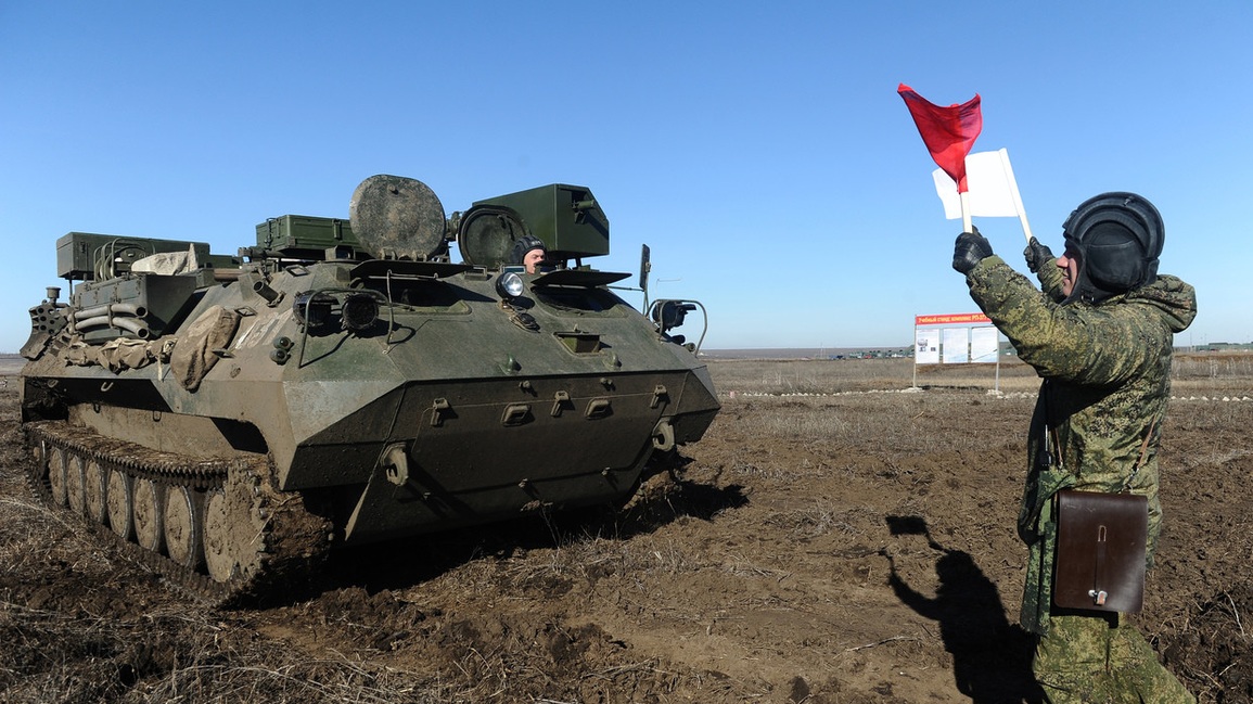 Nga đưa hệ thống vũ khí mắt thần tới gần biên giới Ukraine - 1 Nga đưa hệ thống vũ khí mắt thần tới gần biên giới Ukraine - 1