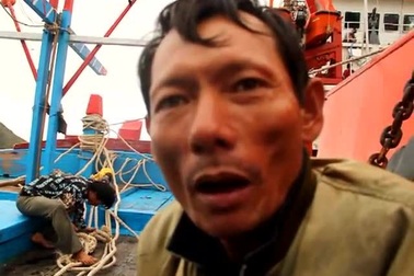 Ngư dân kể lại giây phút kinh hoàng trên biển