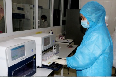 Hà Tĩnh: Nhiều trẻ nhỏ dương tính với SARS-CoV-2