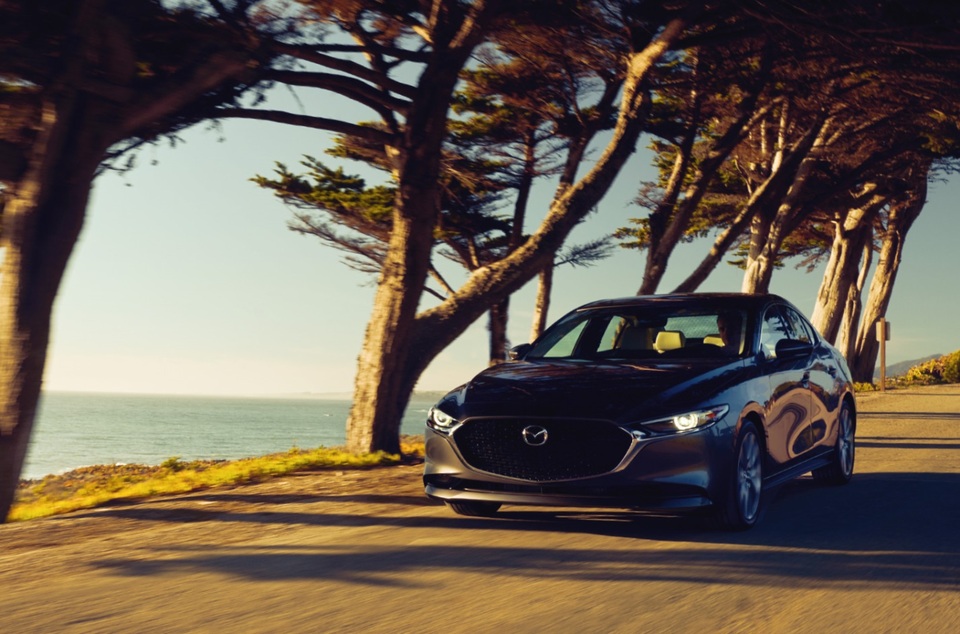 Mazda3 2020: Nét quyến rũ của mùa thu Nhật Bản - 2 Mazda3 2020: Nét quyến rũ của mùa thu Nhật Bản - 2