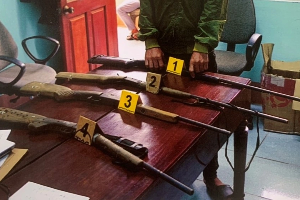 Khởi tố 4 thanh niên mang súng đi săn ở khu vực biên giới - 2