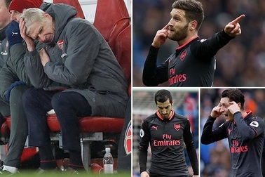 Đấu đá phòng thay đồ, Arsenal sắp “loạn”