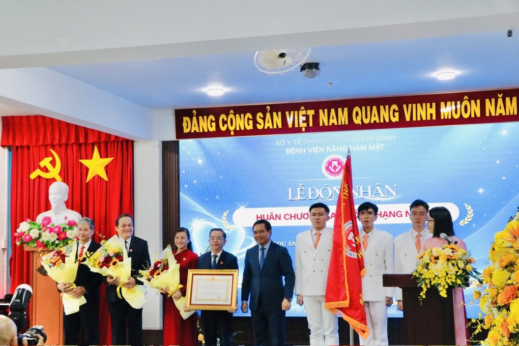 20.000 trẻ em được phẫu thuật miễn phí khe hở môi, vòm miệng - 1