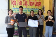 Tổng cục du lịch Hàn Quốc đến Phú Quốc cảm ơn chủ quán tìm cụ bà đi lạc