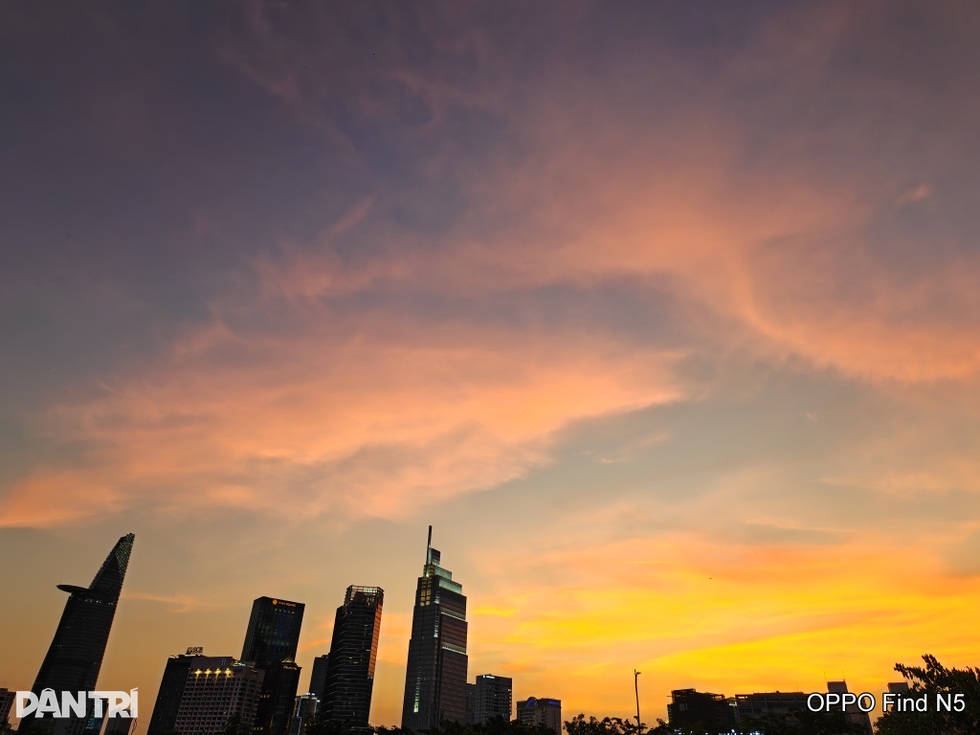 OPPO Find N5 đọ dáng Samsung Galaxy Z Fold6: Chọn điện thoại gập nào? - 16