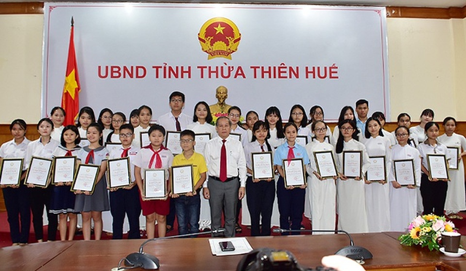Thừa Thiên Huế lần đầu tiên xét chọn Học sinh Danh dự toàn trường - 1 Thừa Thiên Huế lần đầu tiên xét chọn Học sinh Danh dự toàn trường - 1