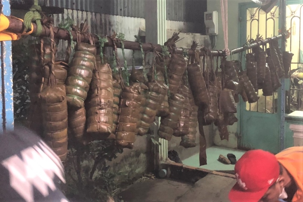 Dân Bạc Liêu gói bánh, kho vịt... gửi đồng hương kẹt ở TPHCM vì Covid-19 - 6 Dân Bạc Liêu gói bánh, kho vịt... gửi đồng hương kẹt ở TPHCM vì Covid-19 - 6