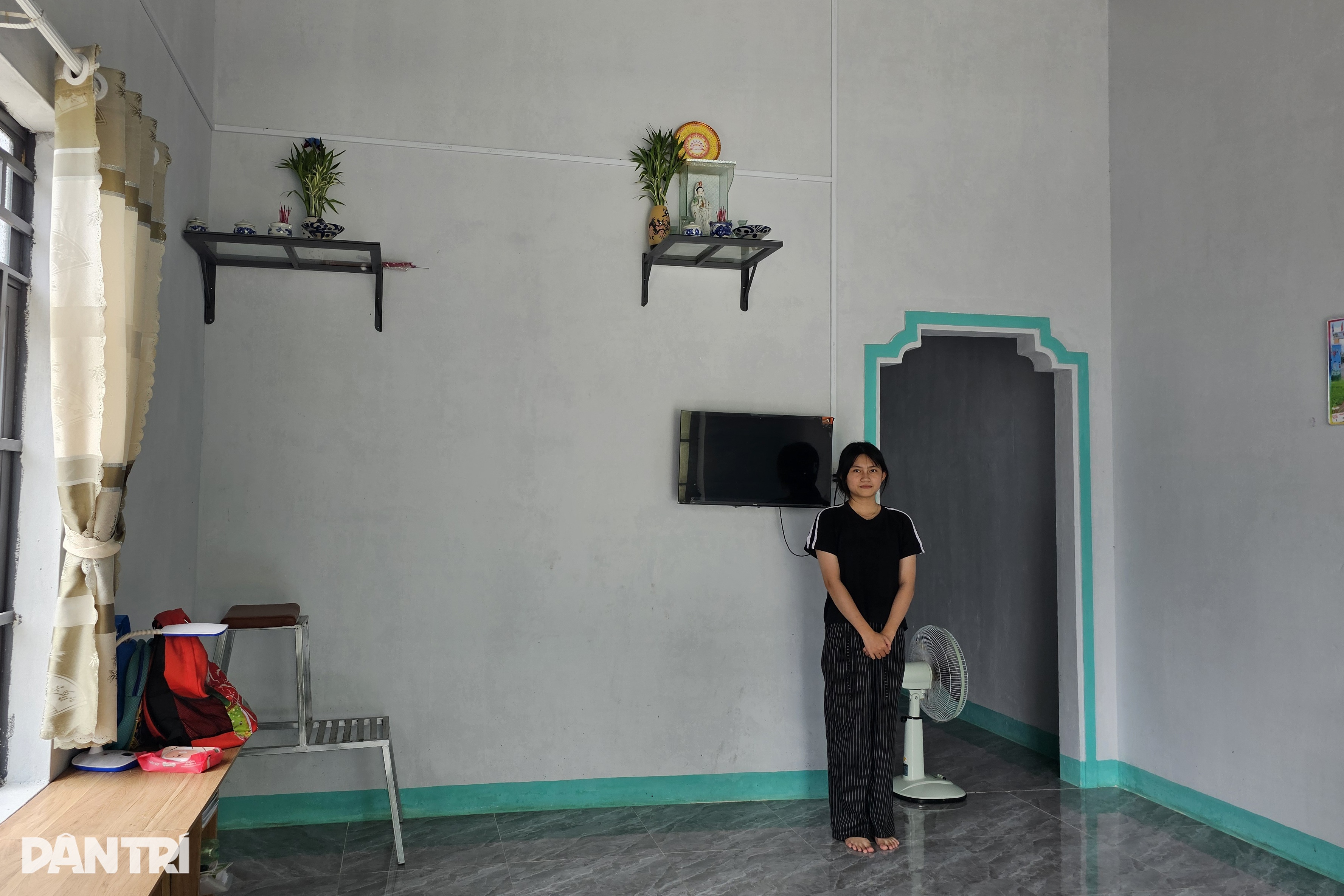 Bạn đọc Dân trí trao niềm vui an cư đến 3 gia đình khó khăn ở Đắk Lắk - 8 Bạn đọc Dân trí trao niềm vui an cư đến 3 gia đình khó khăn ở Đắk Lắk - 8