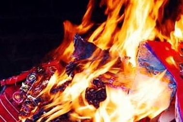 Hủ tục thì phải loại bỏ