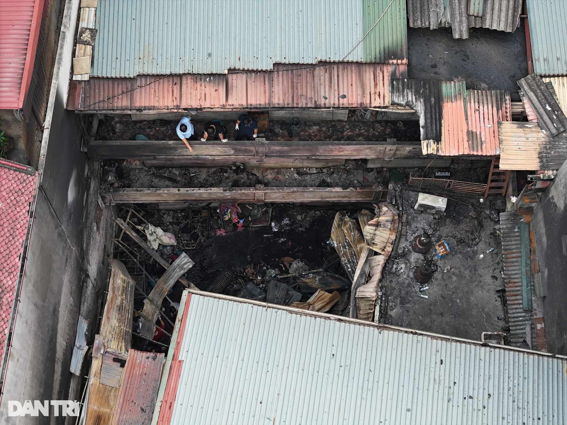 Bí thư Hà Nội: Xử nghiêm sai phạm nếu có trong vụ cháy 14 người tử vong - 2