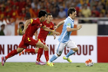 Tuyển Việt Nam thua Man City 1-8: Món ăn nhanh trị giá 40 tỷ đồng