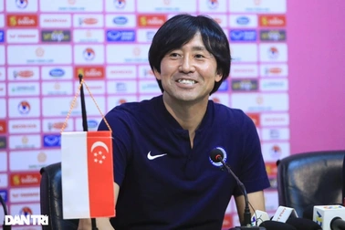 HLV Singapore: "Chúng tôi quyết thắng đội tuyển Việt Nam"